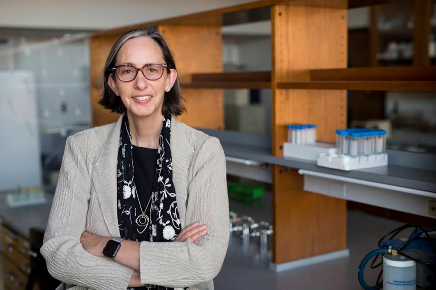 Dr. W. Kimryn Rathmell in her lab. Photo courtesy of Vanderbilt University Medical Center.